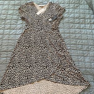 Gilli faux wrap dress in black-white print